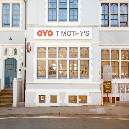 Oyo Timothy'S Hotel Tenby Ngoại thất bức ảnh